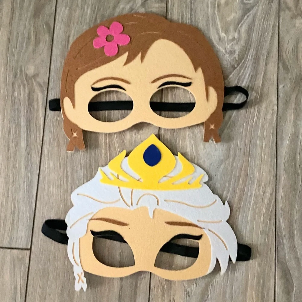 COPY - Disney Frozen’s Elsa & Anna Fun Felt Face Mask with Elastic Straps Brand…